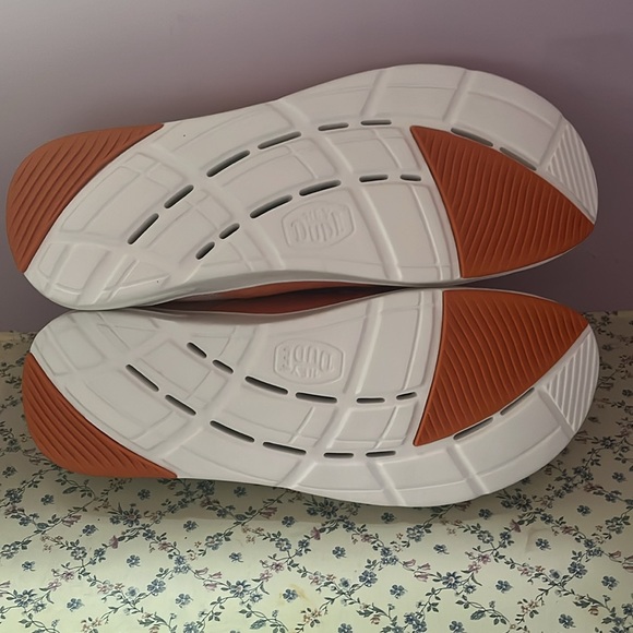 HEY DUDE WENDY H20 Active Shoes - Picture 4 of 5